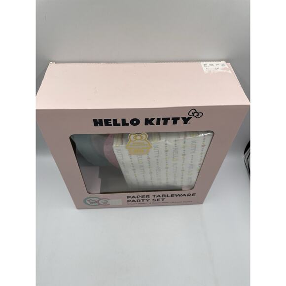 Hello Kitty Paper Tableware Party Set 16 Lunch & 16 Dessert Plates, 40 Napkins - Picture 3 of 11